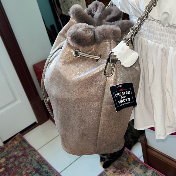 Steve Madden  Crossbody or shoulder bag  metallic  fur lined   Brown/silver  NWT - Picture 5 of 17